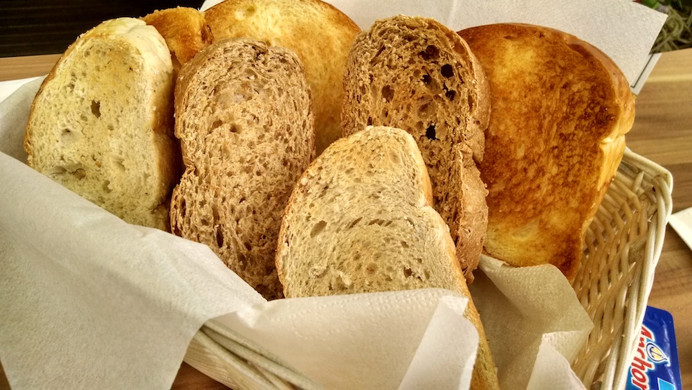 Assorted bread basket, comes with regular butter and jam